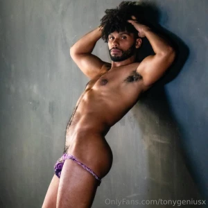 Lean on me new sexy erotic ppv gallery coming soon from this shoot