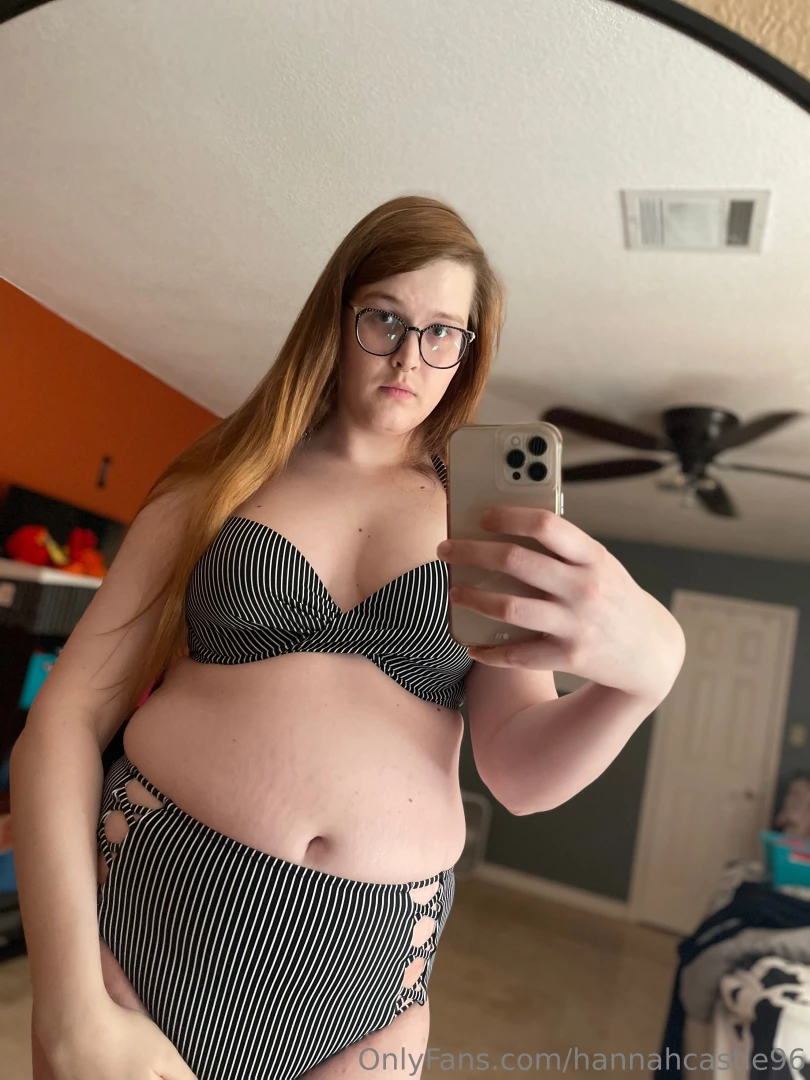 Tell me if i look good in this plz part 4 