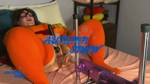 Velma s fucking machine anal fantasy velma gets herself off after