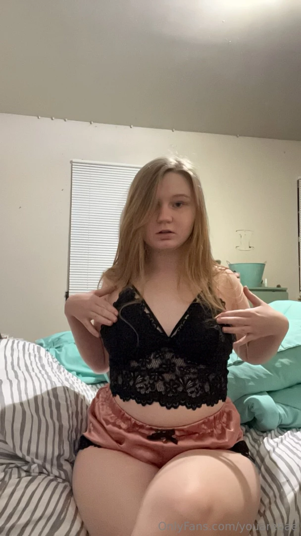 Was saving this for valentines but wanted to give the free pic another part 1 