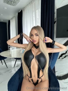 Do you want me to be your queen