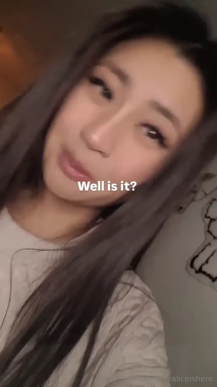 Dm me and you ll get a special little something from me 