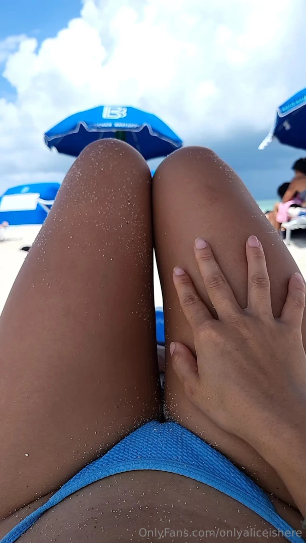 Onlyaliceishere part 1 