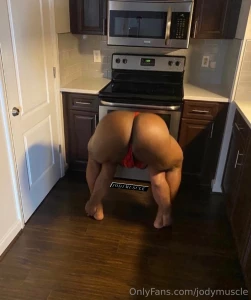 You cum home from work wassup