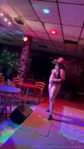 Addy sllllaaaaying the stage at vern s bar