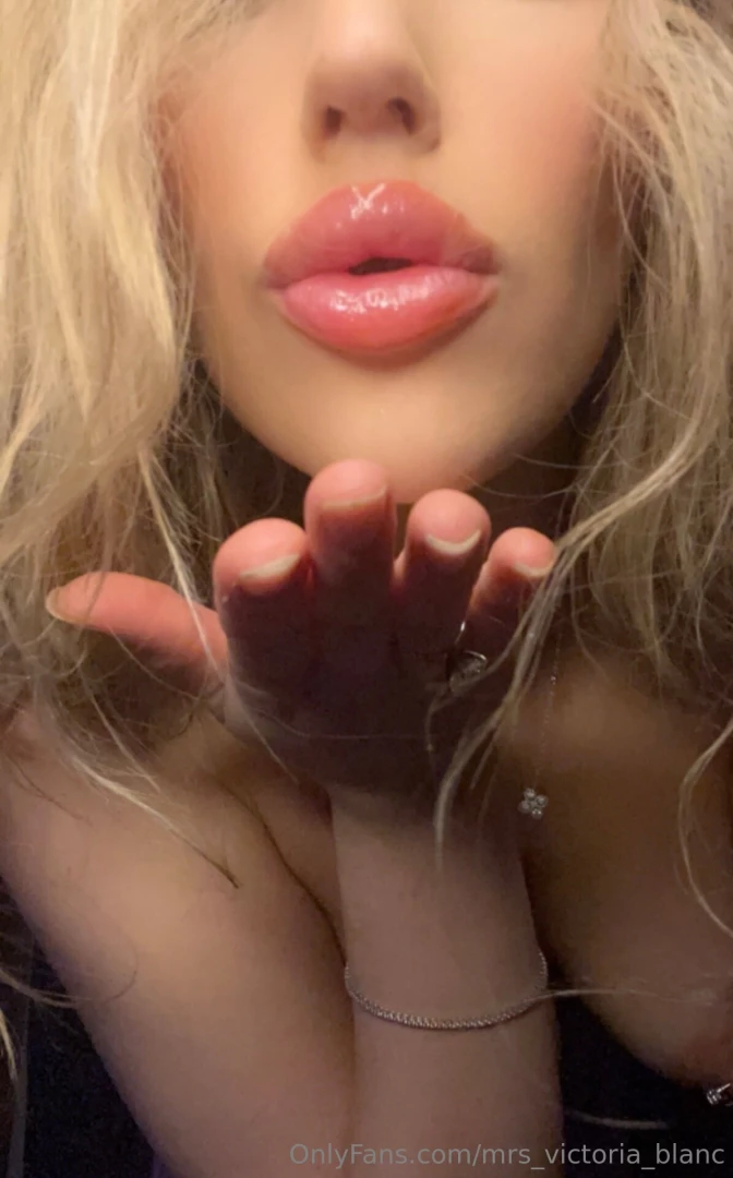 Finally feeling a bit better random question what your favorite color 