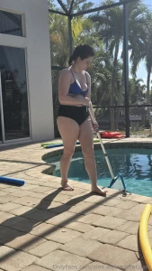 I find myself drifting off to a heavenly place where i m back at the