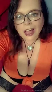 Milf on the prowl part 1
