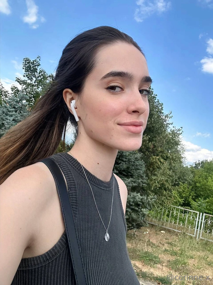 I woke up with the desire to melt in your arms today 