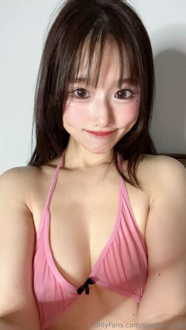 I m ordering new costumes what do you want me to wear 