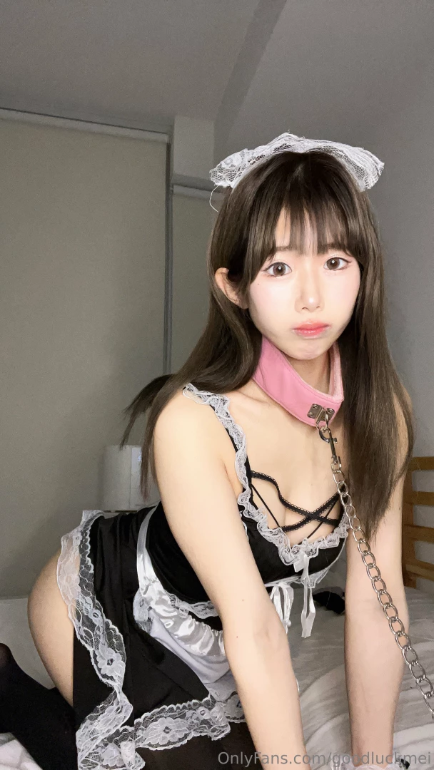 I m your slave which cosplay do you like feet japanese maid cosplay 