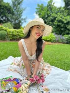 Picnic in the park i wish you would join me