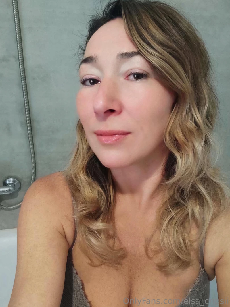 Free only for 10 subs she is waiting for you to be in her mischievous part 155 