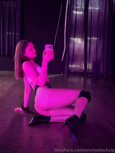 Wanna hit the dance floor together part 1