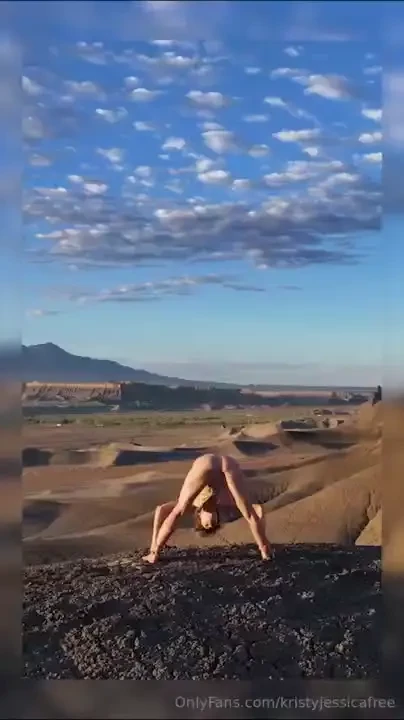 Yoga at sunrise this is the full nsfw version exclusively for you 