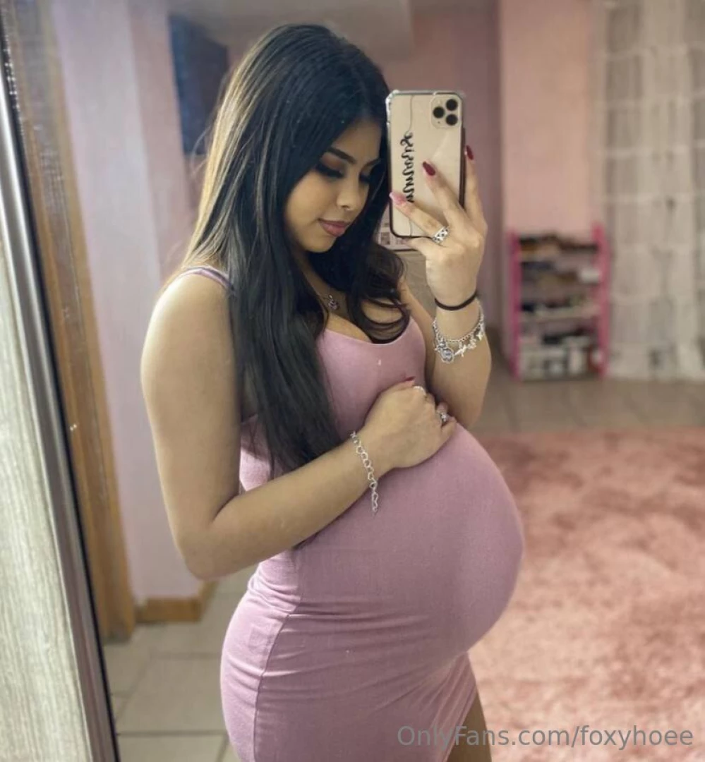 Mikyprego hot pregnant looking to spend a wet moment and fulfill your 