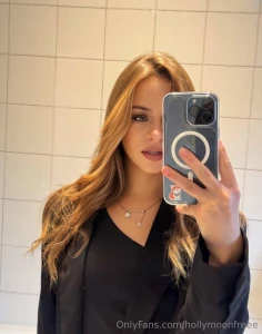 Itsmezoe now wet she loves having her juicy ass squeezed this angelic part 468