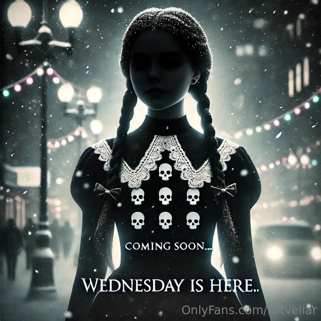 When the chilly vibes roll into the city and the scent of christmas 