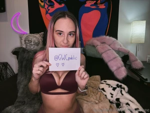 I made this today for an x page that posts my gifs