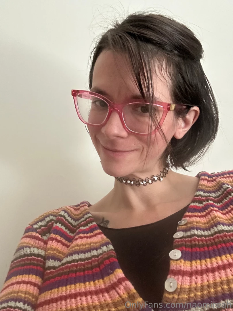 Have a wonderful wednesday xoxo mistress_naomi_reah 