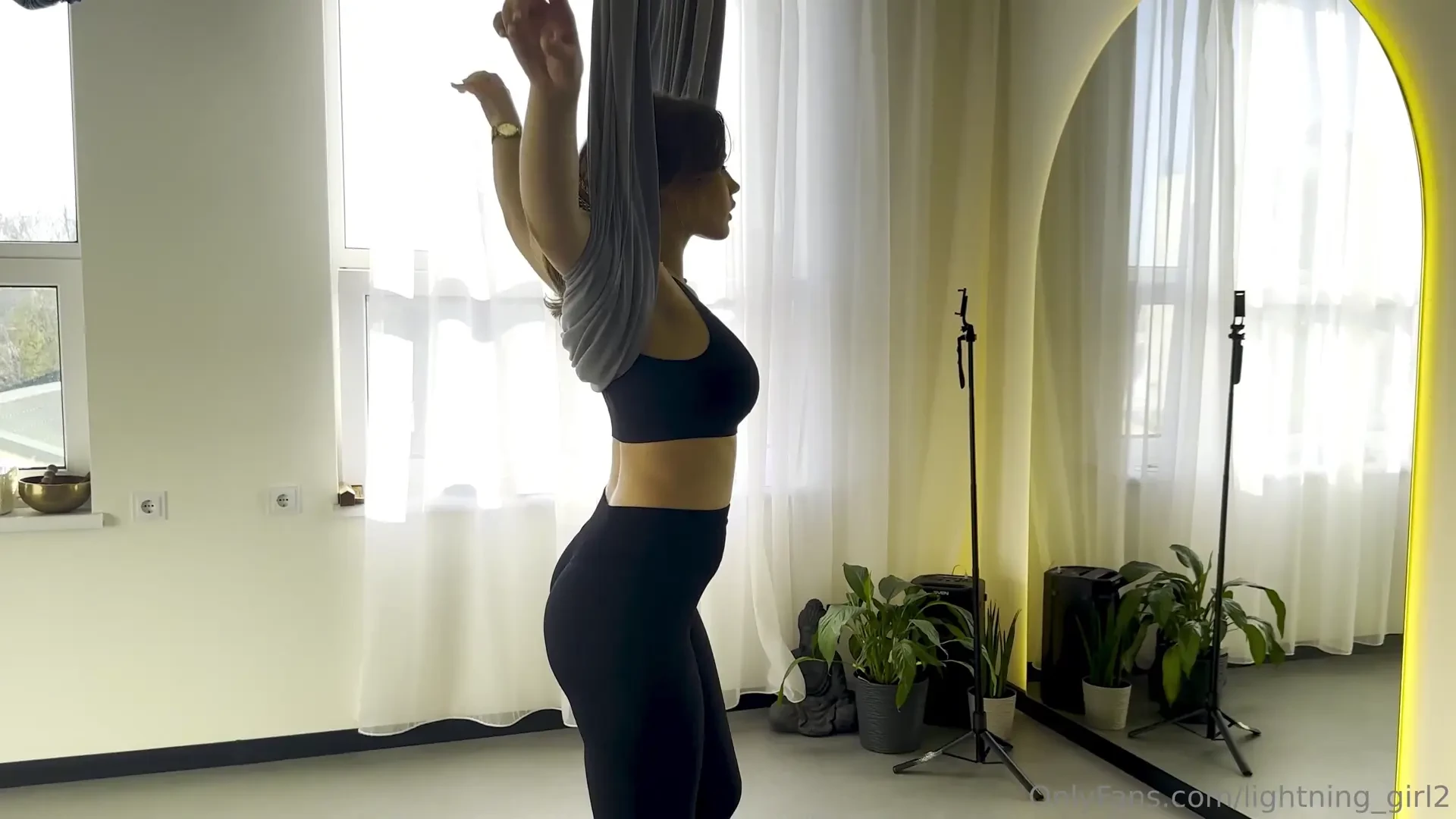 Ok i might be a little obsessed with fly yoga lately i recently tried 