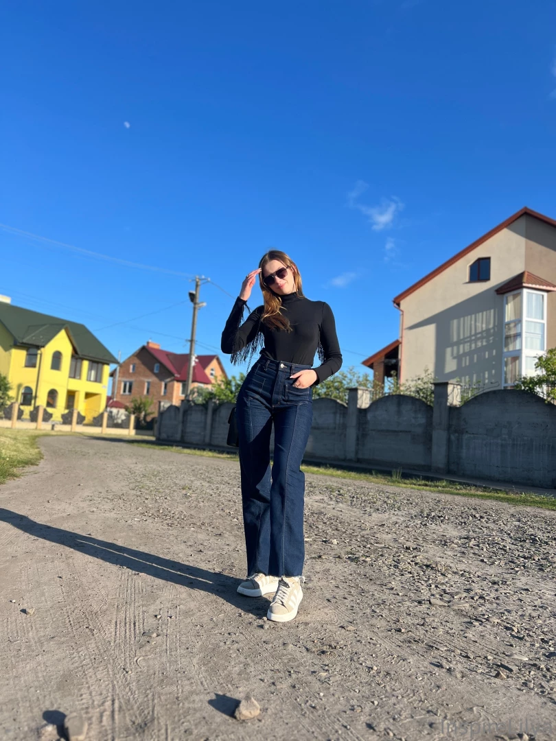 Summer has arrived and the sun is warming incredibly nicely but i like 