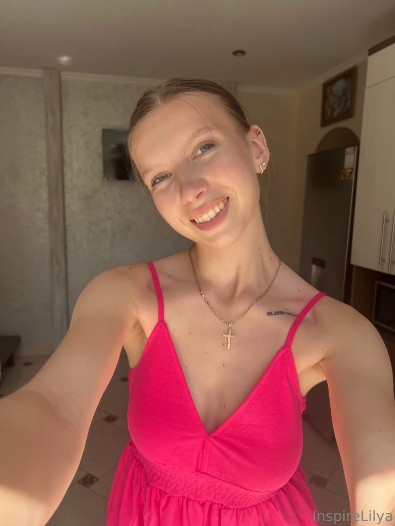 Sometimes i like to wear something very colorful do you like it when a 