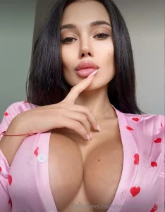 Free subscription my horny bestie kris_top she is a master of blowjobs part 8