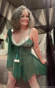 I know christmas is over but i m just loving how i look in this green