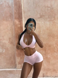 Tip me 5 if you like it when i m in my sports clothes