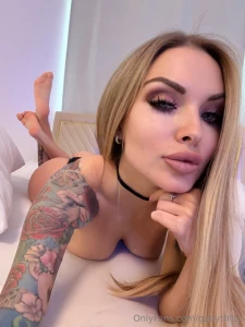 Annamariefiery which part of my body do you like better honey or do part 5