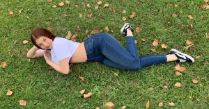 I bought myself an ice cream and it melted before i could control it