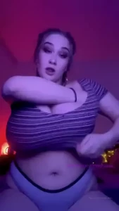 Is this video cosy or sexy mostly i like it