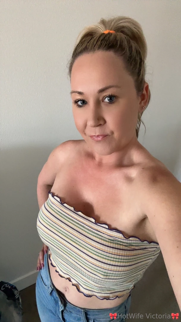 That was a good workout showered and ready to play 