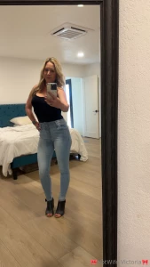 Sorry boy s but i m unavailable tonight i have plans