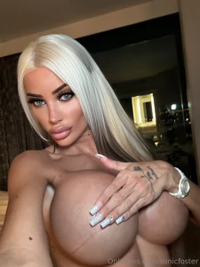 Eyes on me babe part 6