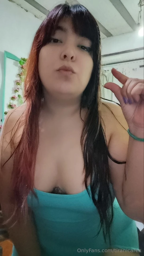 Bueno a ver voy a juzgar tu pija y de paso te voy a contar cual fue la 