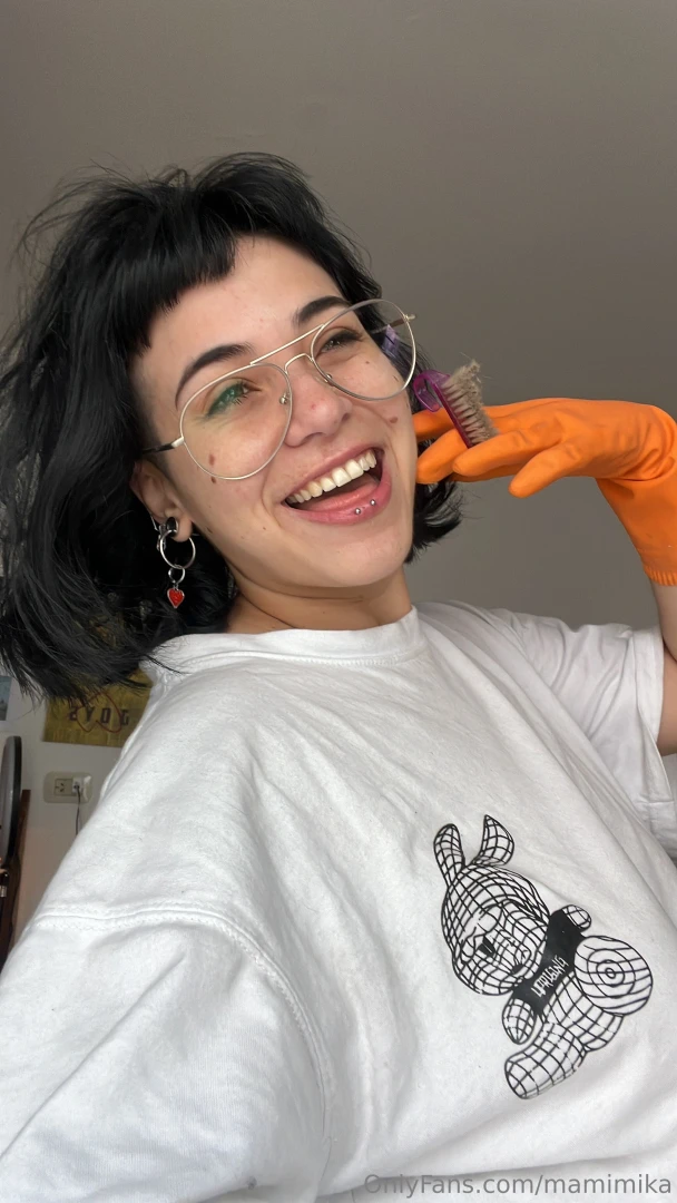 Cleaning up after making a wild video my place is a total mess but i 