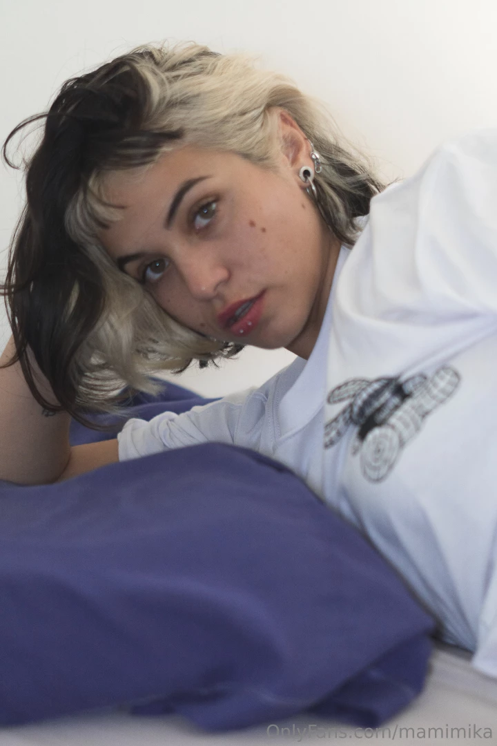 As i snuggle into my cozy bed i imagine it s your arms wrapped around part 1 