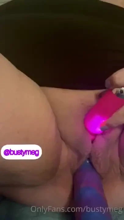 I came so hard with this fat toy tonight did this make you hard 