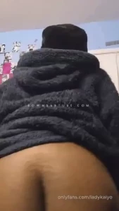 Slap it or lick it part 2