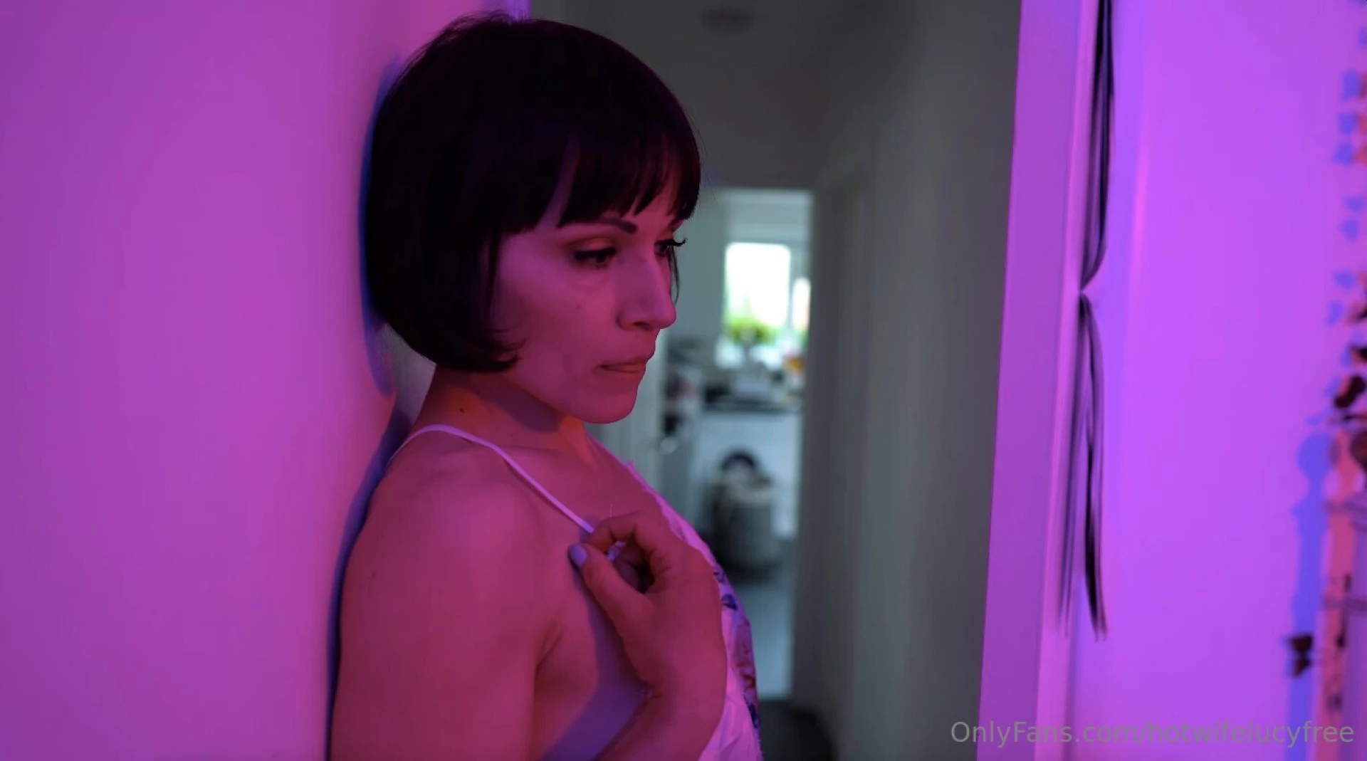 Can i come and watch you play with yourself 