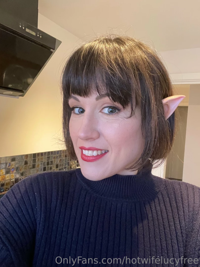Do you like my ears when i wear them i become slutty elf 