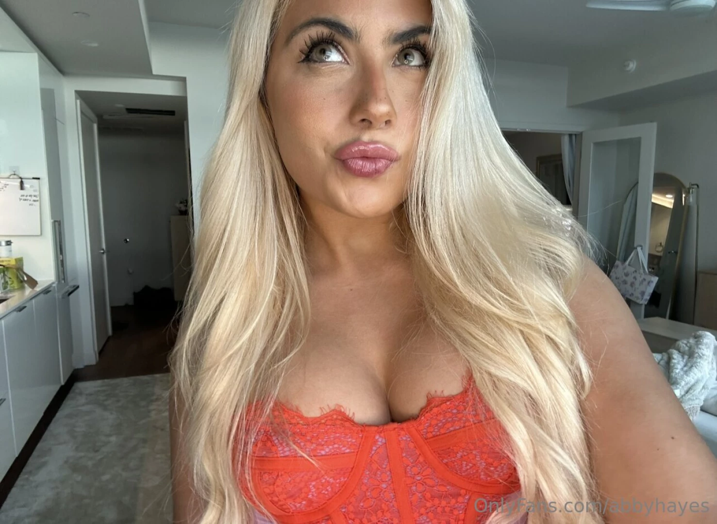 What do you think i should get to eat 