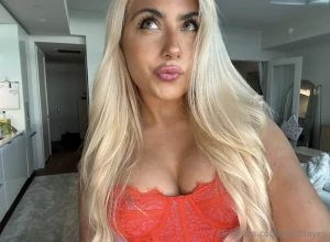 What do you think i should get to eat