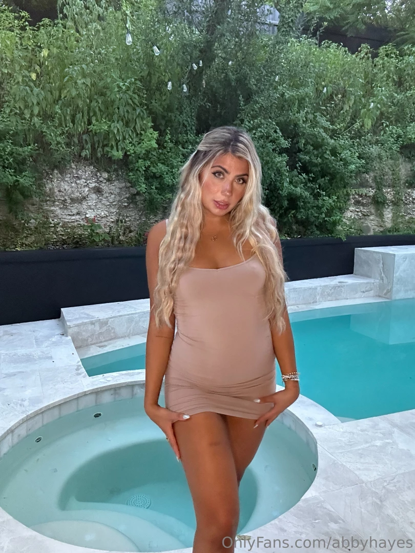 My hair shines like me 