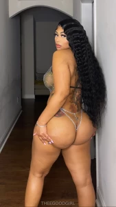 I m so fluffy you wanna cuddle