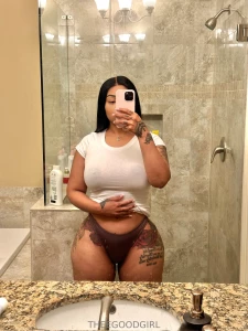 Can you handle my big booty part 1