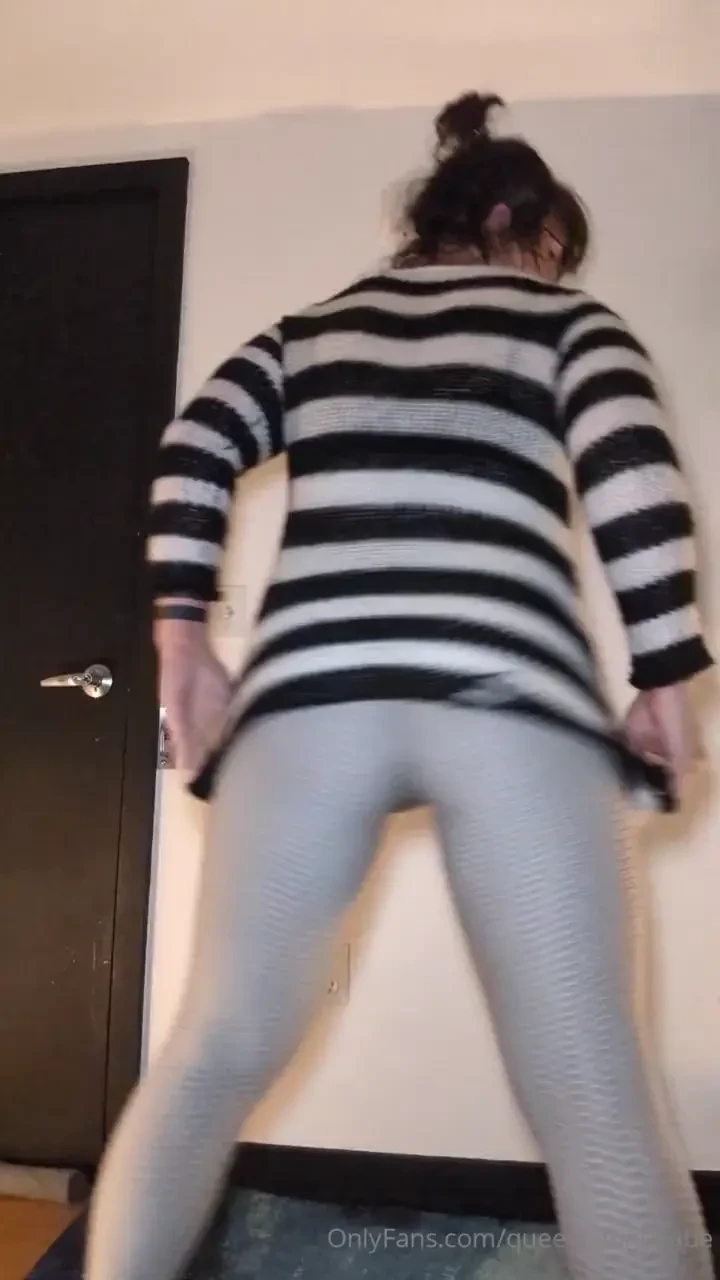 Opening for customs soon and still doing 5 dick rates while i m 