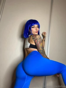 Si queres verme asi pero con las calzas bajas mira tus mensajes if you part 2